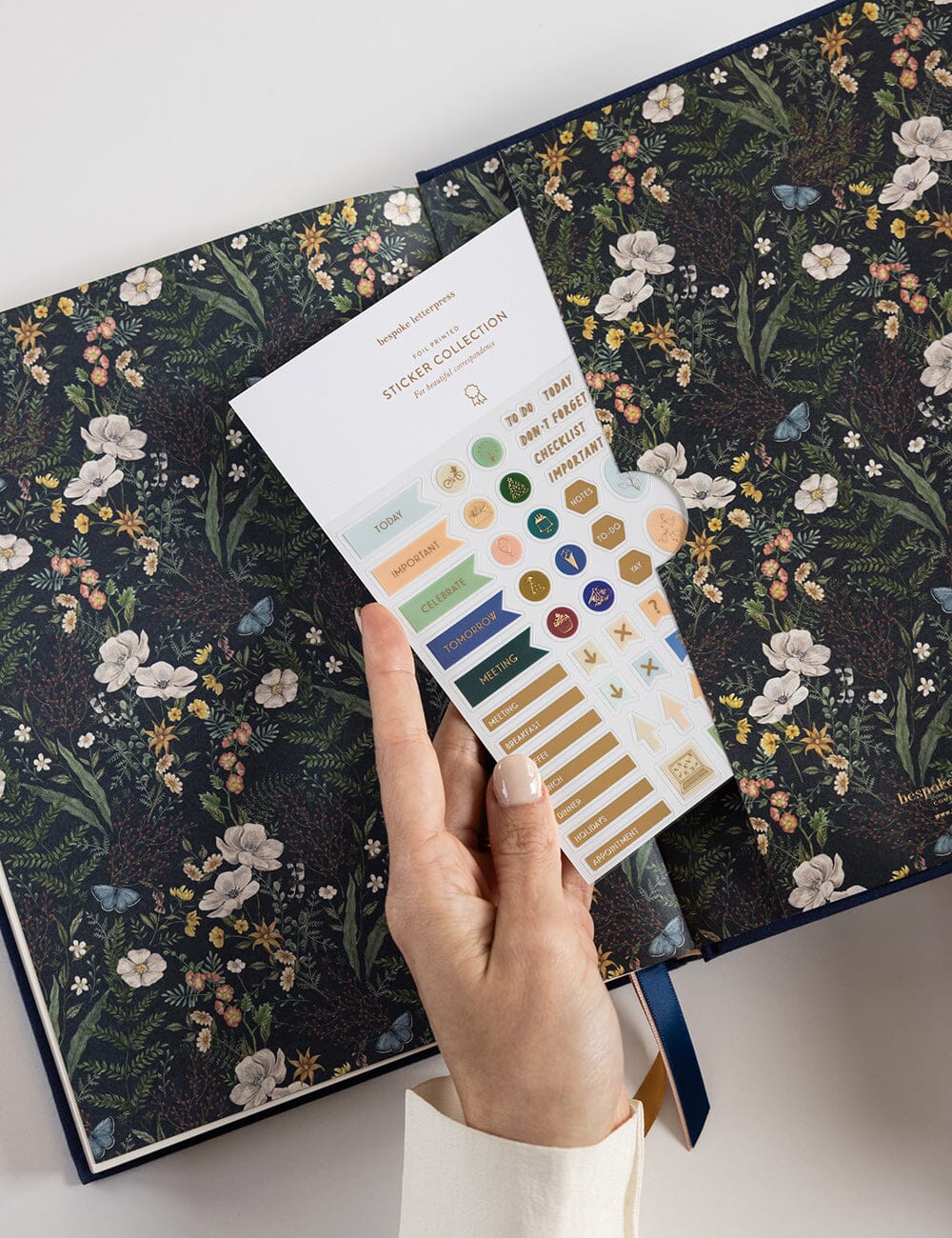 2026 Business Planner - Midnight - Image 10