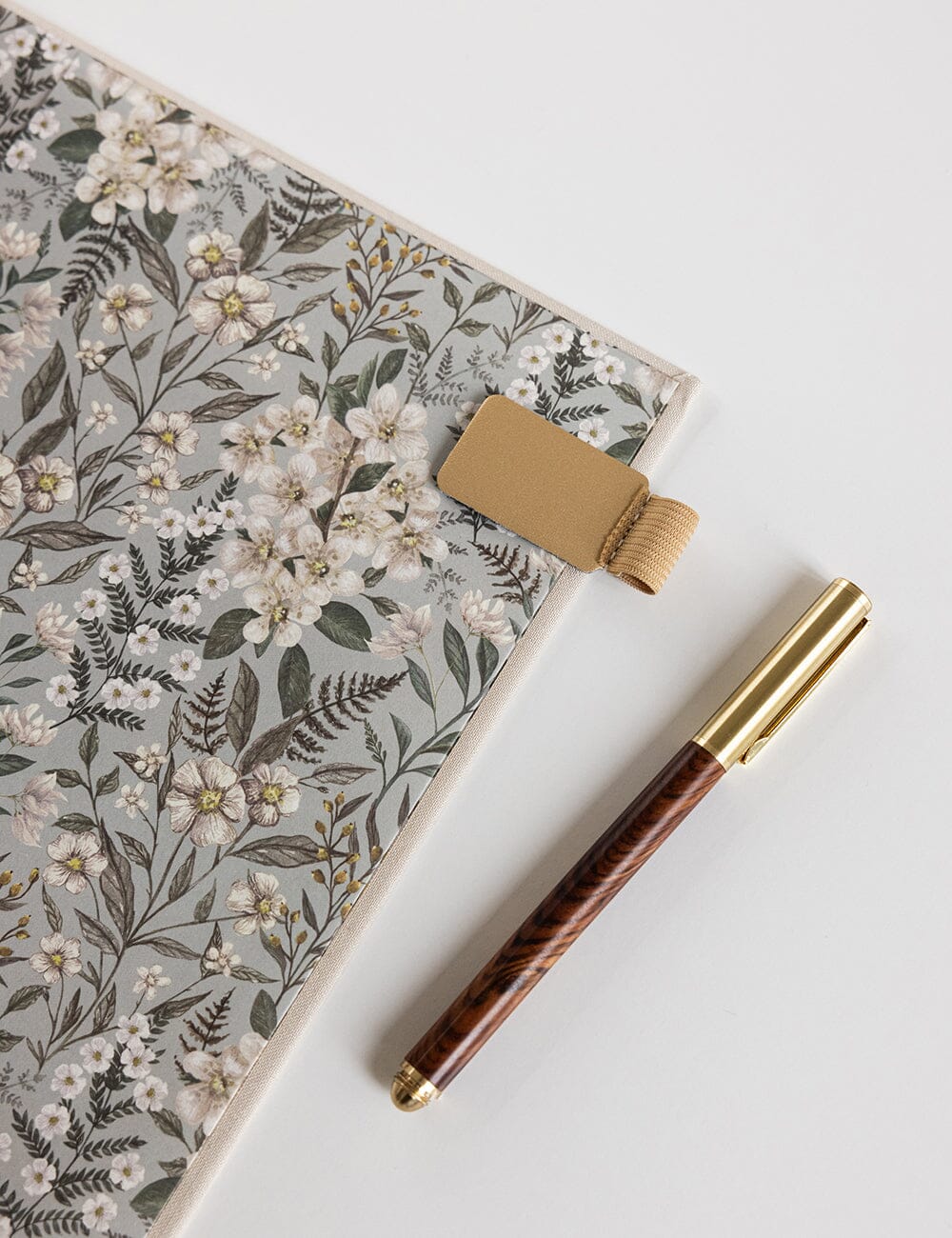 2026 Daily Vertical Appointment Planner - Latte - Image 10