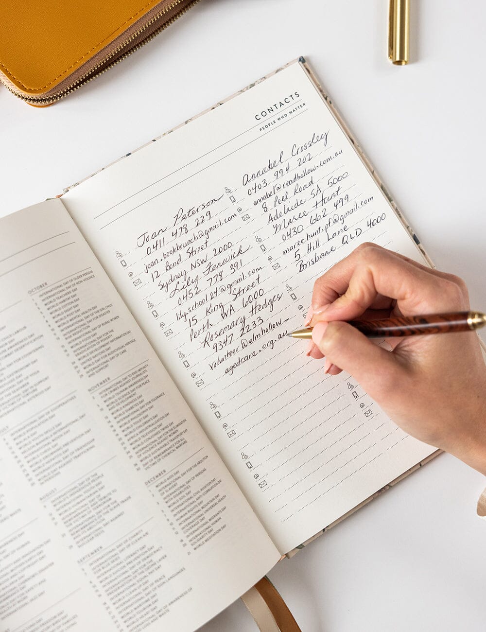 2026 Desktop Linen Bound Planner - Button Fern - Image 8