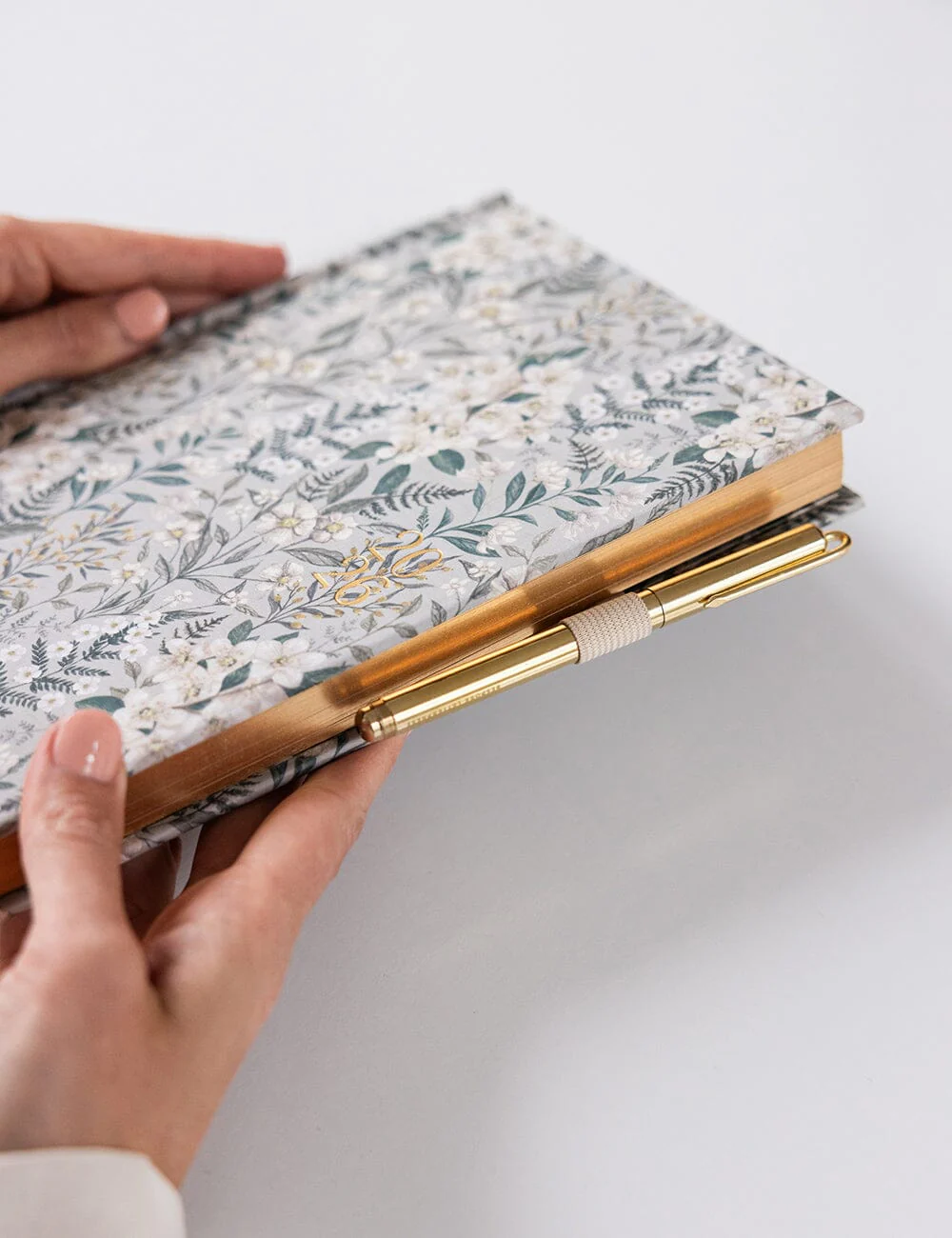 2026 Desktop Linen Bound Planner - Ivory Garden - Image 10