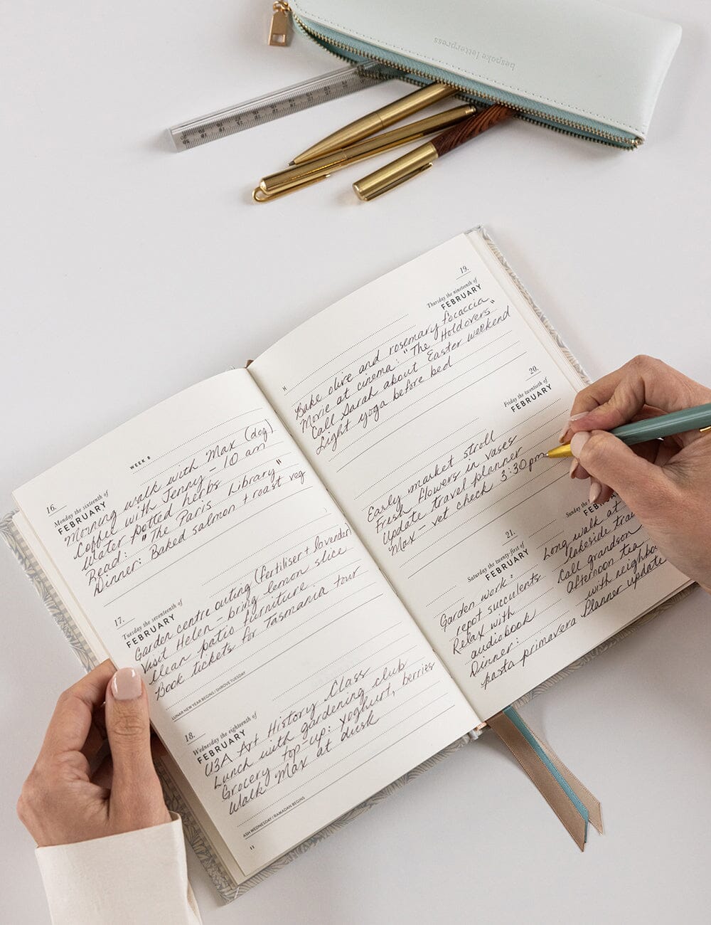 2026 Petite Linen Bound Planner - Dune - Image 4