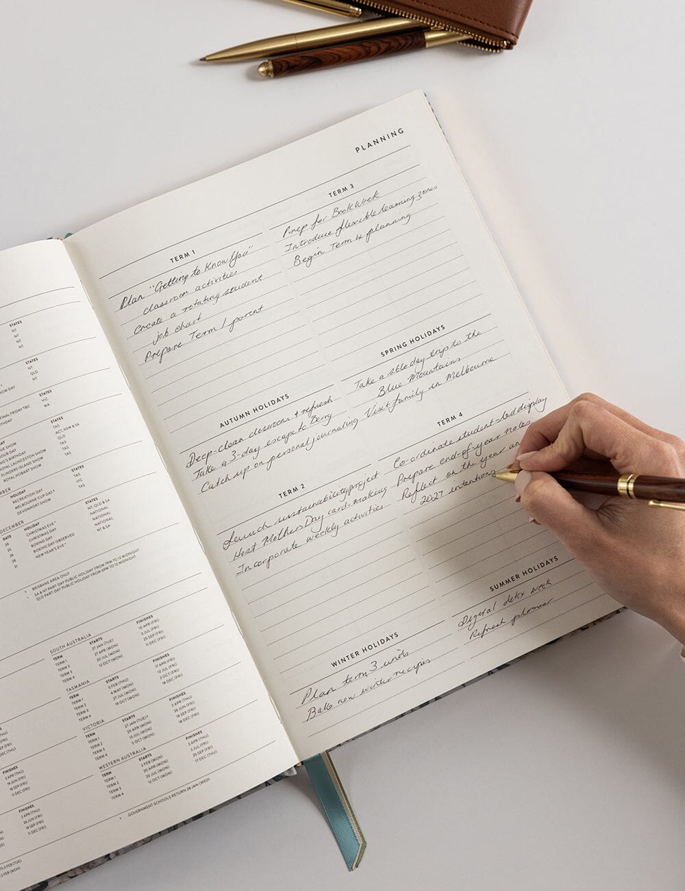 2026 Teachers A4 Planner - Ivory Garden - Image 4