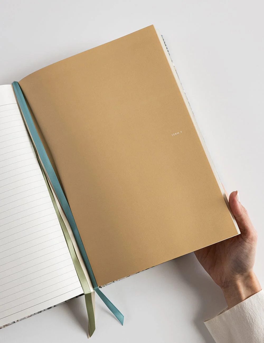 2026 Teachers A4 Planner - Ivory Garden - Image 7