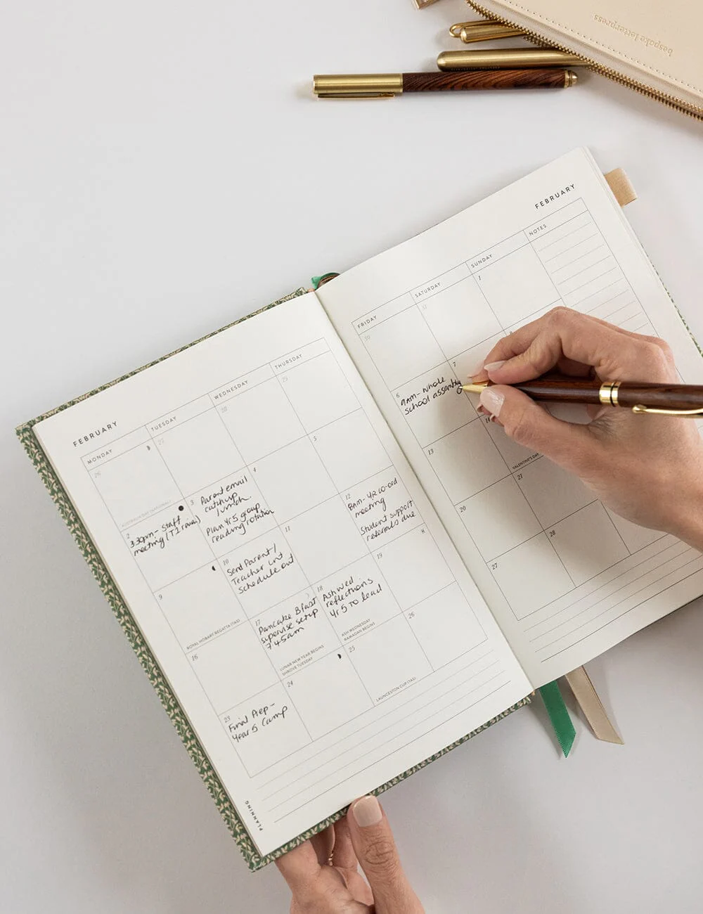 2026 Teachers Desktop Planner - Finch Bramble - Image 4