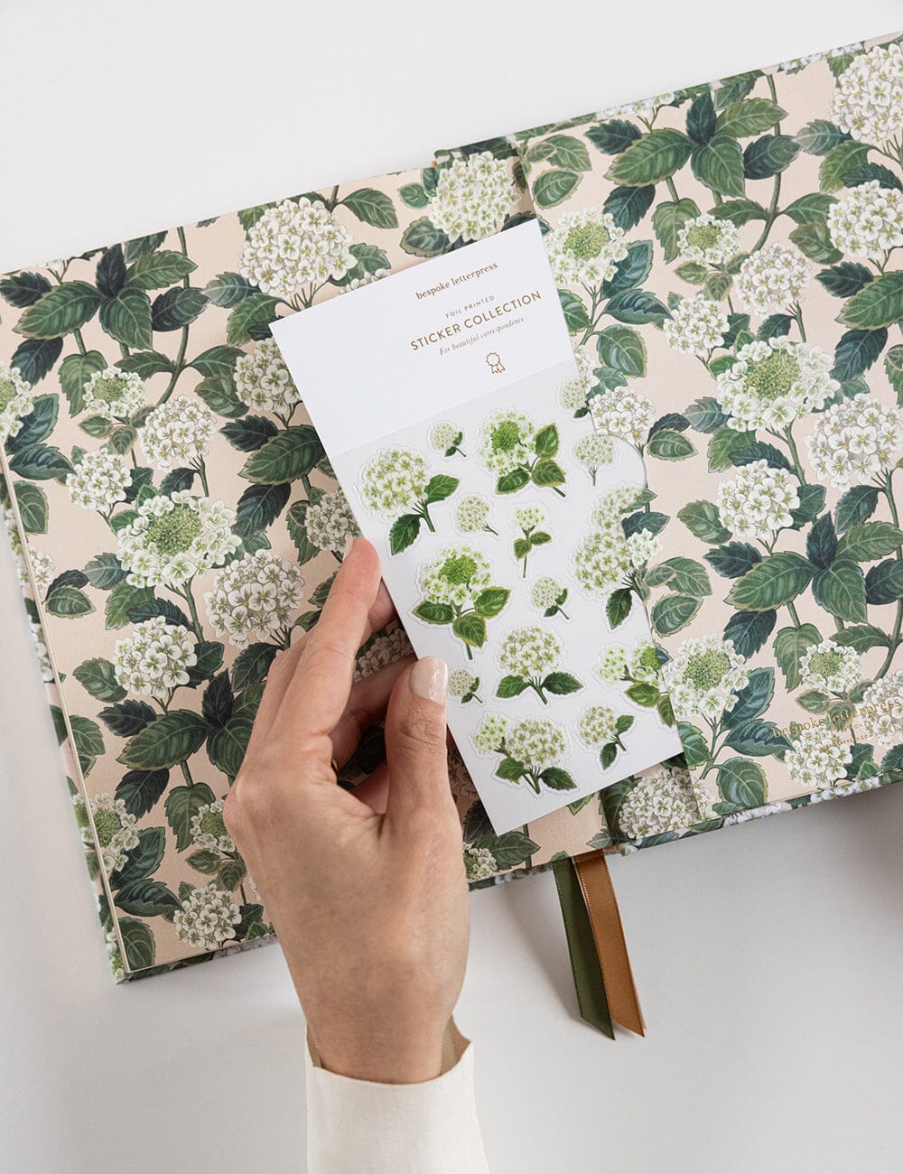 2026 Teachers Desktop Planner - Hydrangea - Image 9