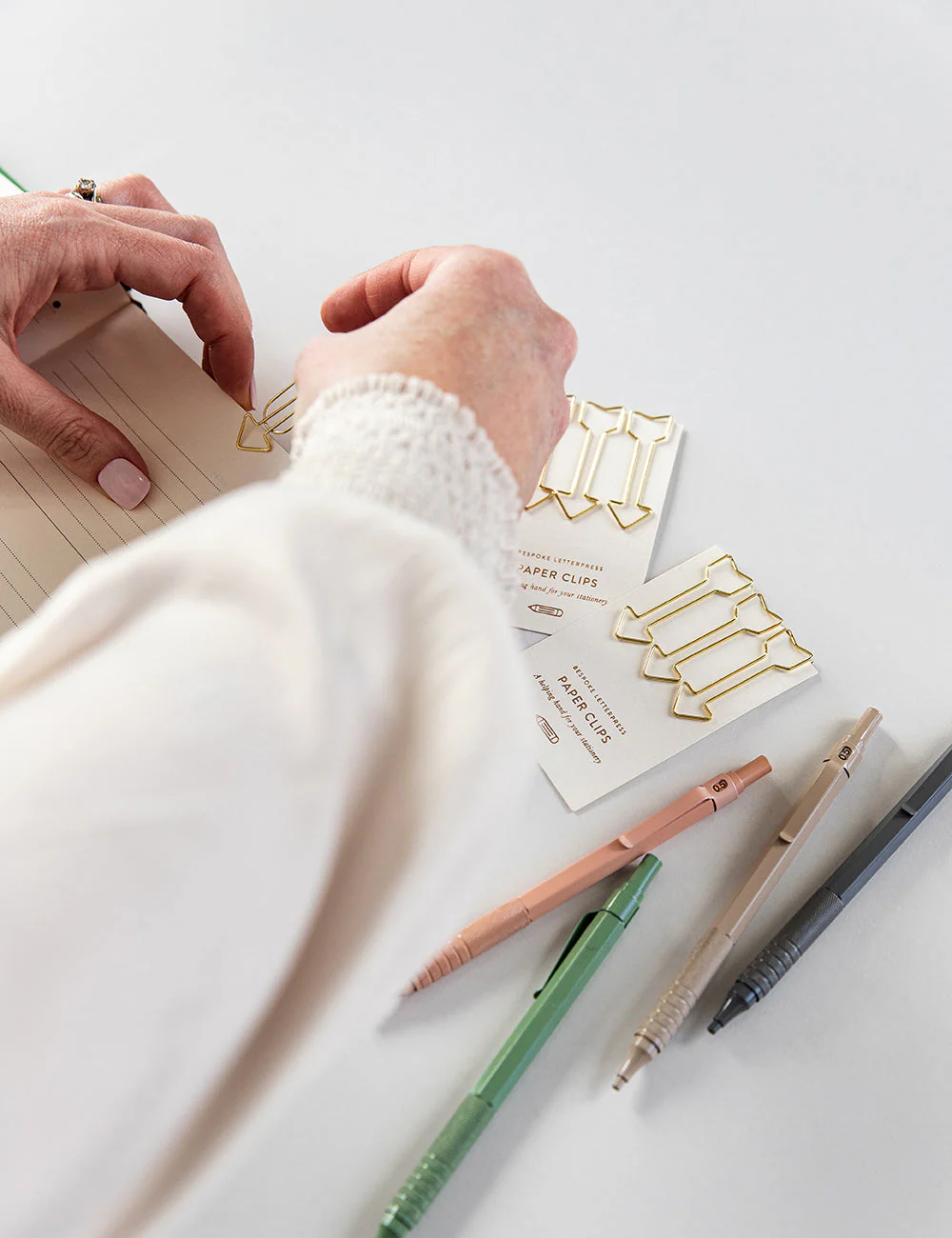 3pk Arrow Paperclips - Image 3