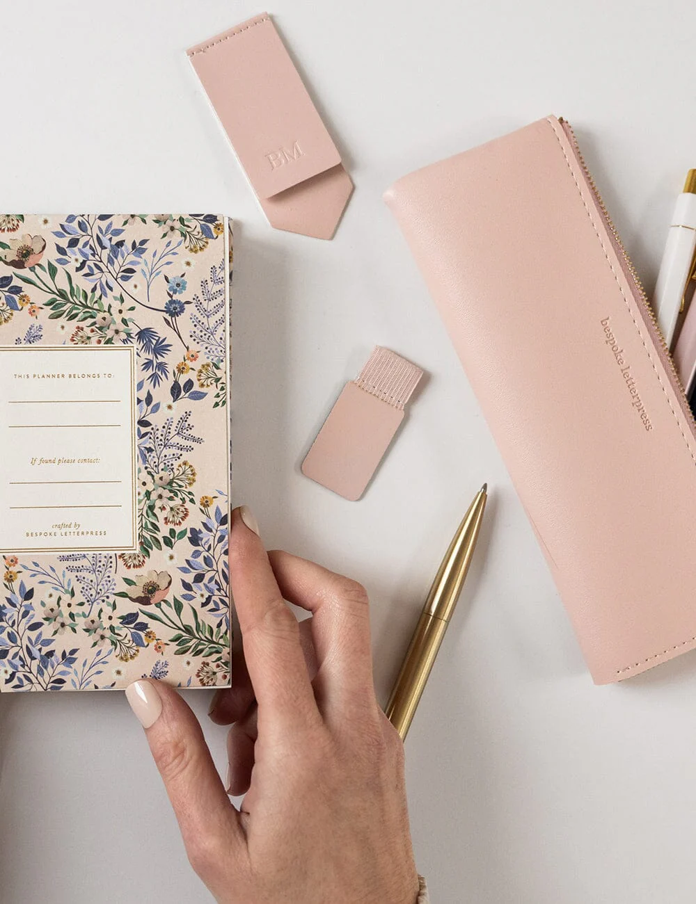 Adhesive Rectangle Pen Loop - Pale Pink - Image 4