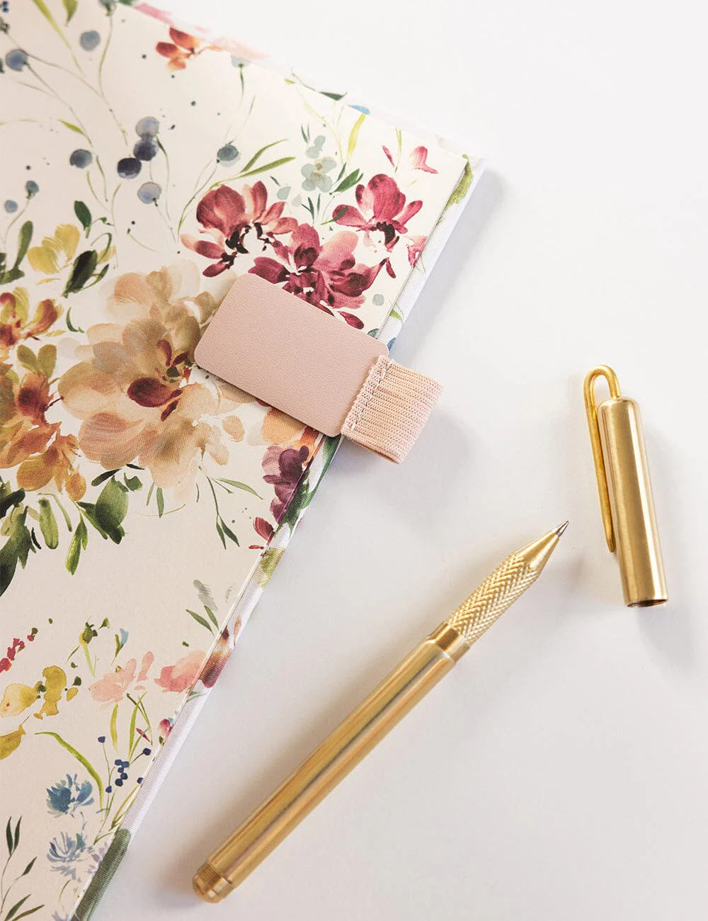 Adhesive Rectangle Pen Loop - Pale Pink - Image 5