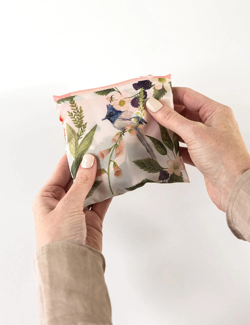 Cockatoo - Reusable Large Shopping Bag - Image 3