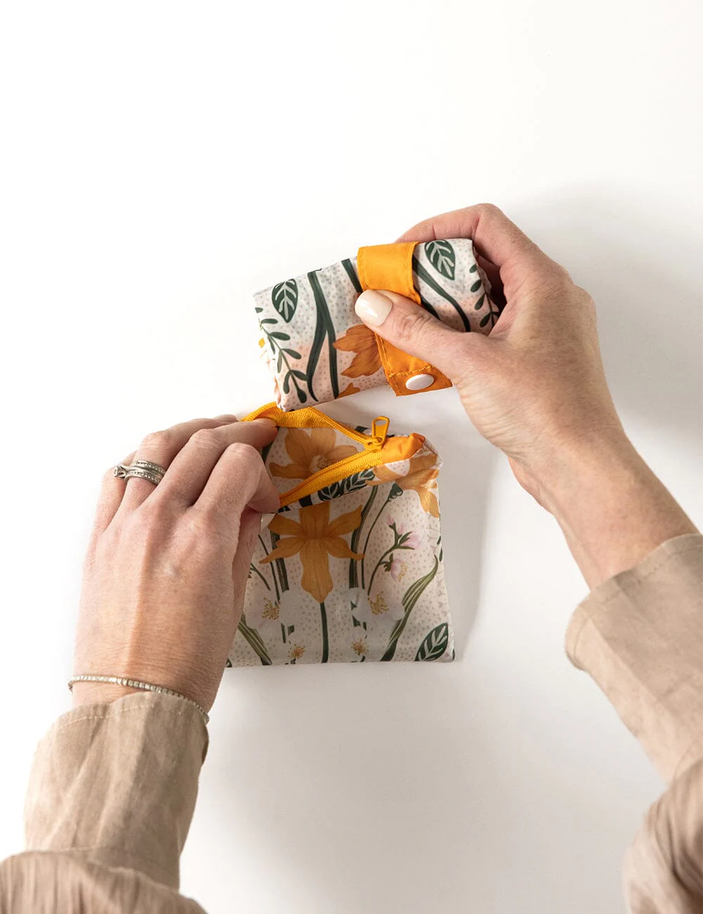 Daffodil - Reusable Large Shopping Bag - Image 3