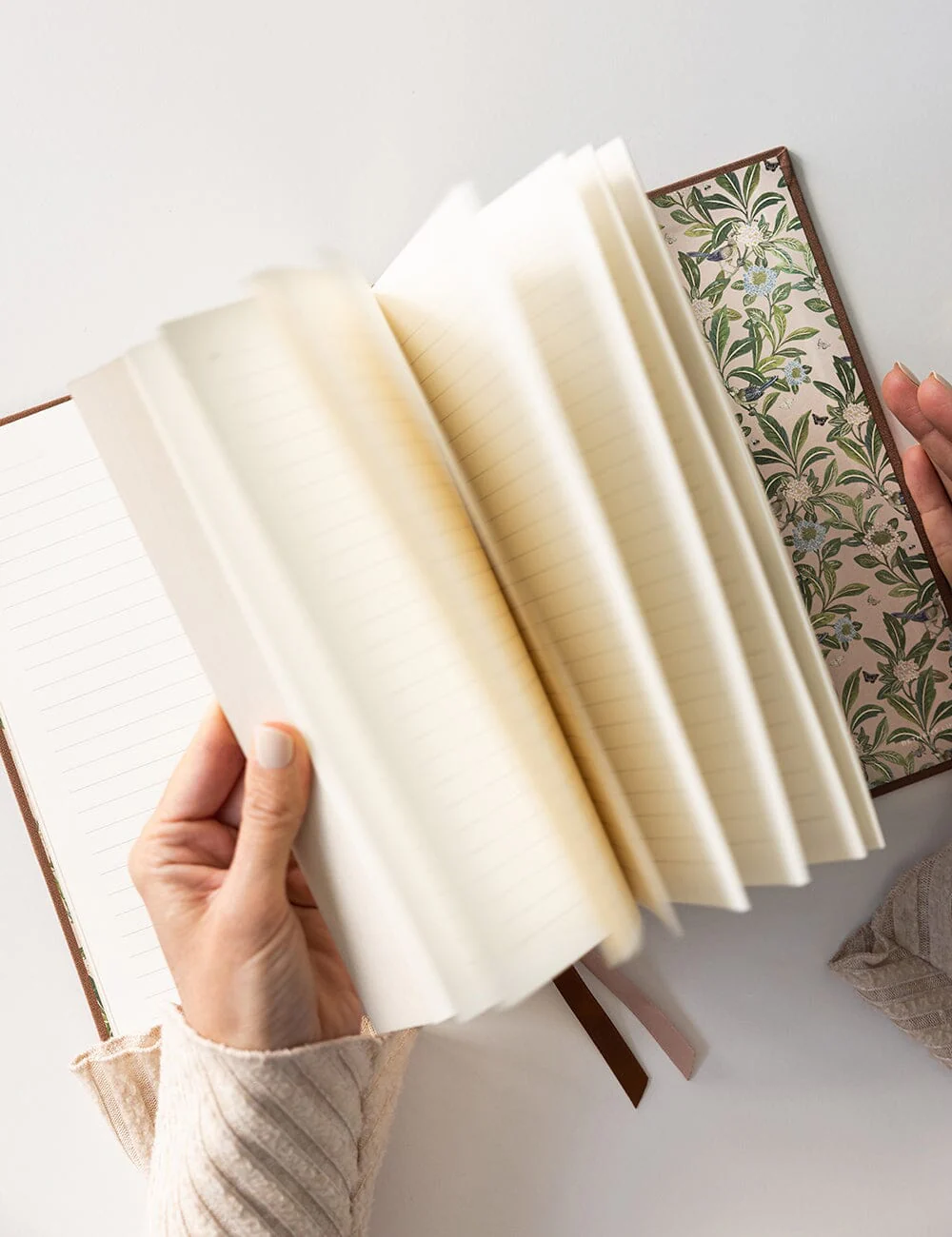 Linen Bound Journal - Mocha (Lined Journal) - Image 8