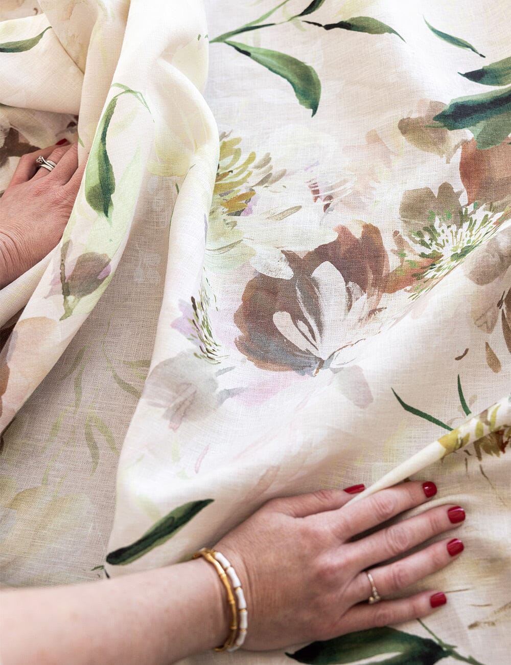 Peony Study Linen Tablecloth - Image 9