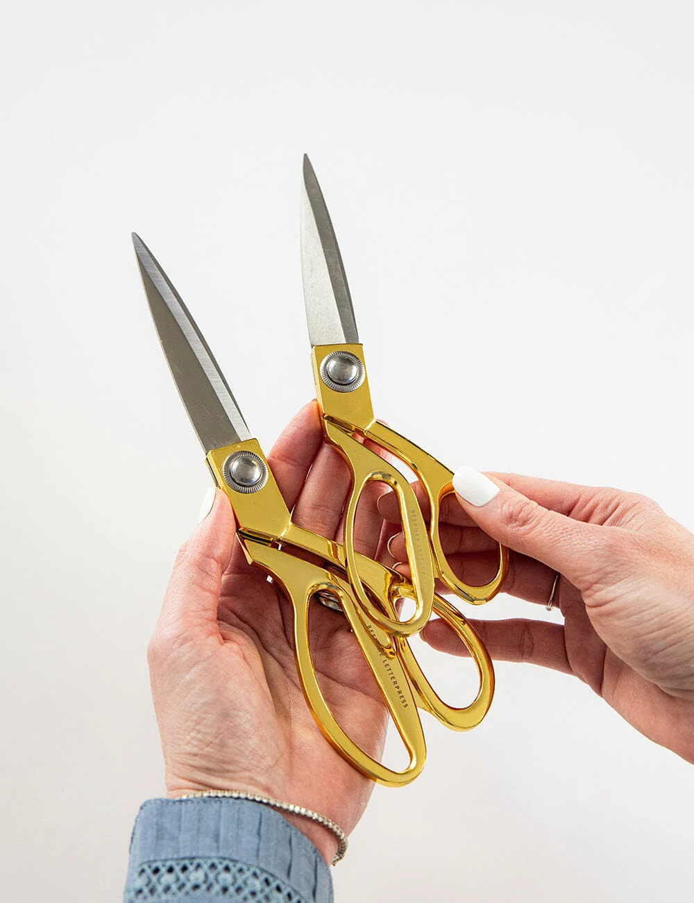 Traditional crafting scissors - Gold Large - Image 3