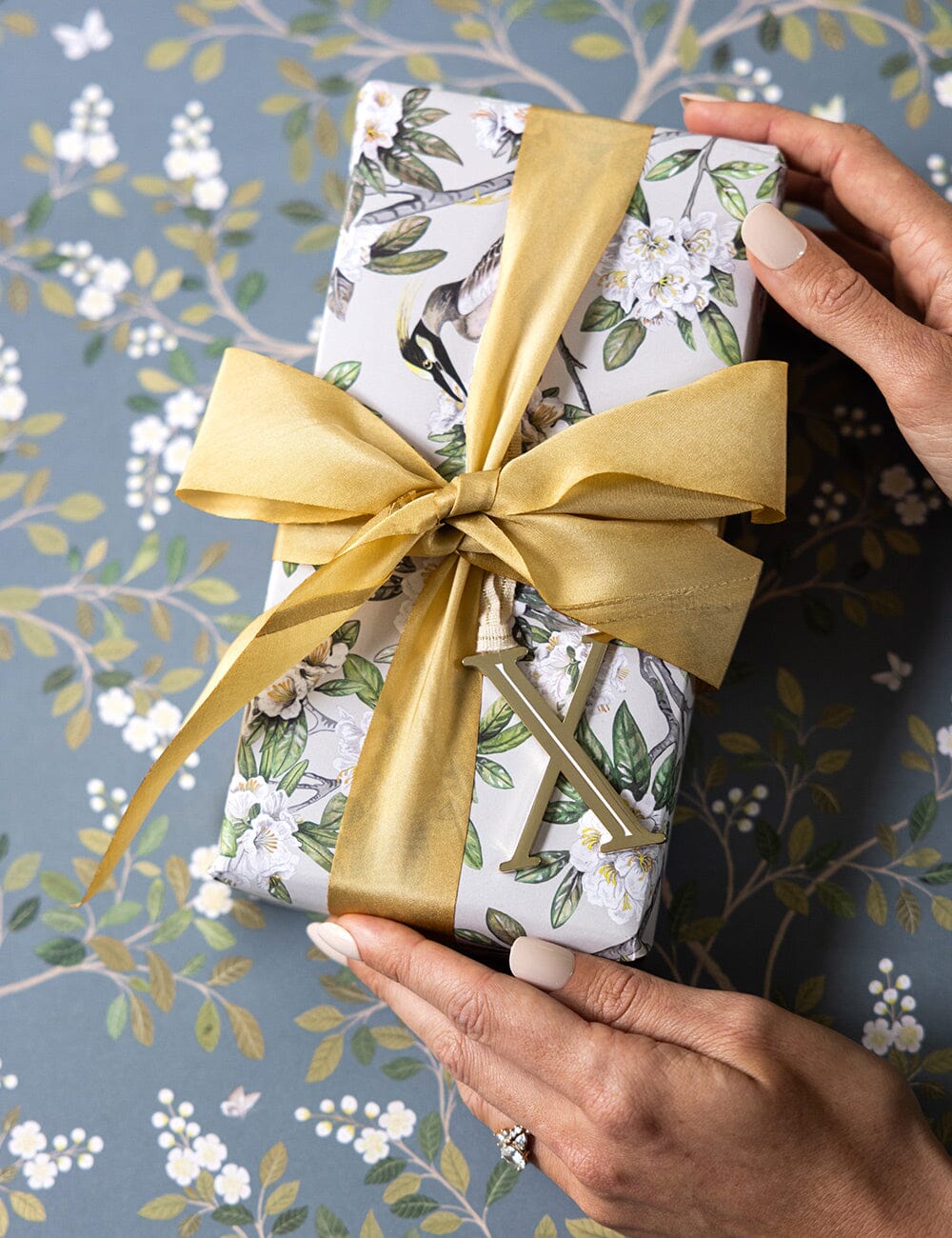 Victoria / White Blossom Gift Wrap 100pk - Image 11