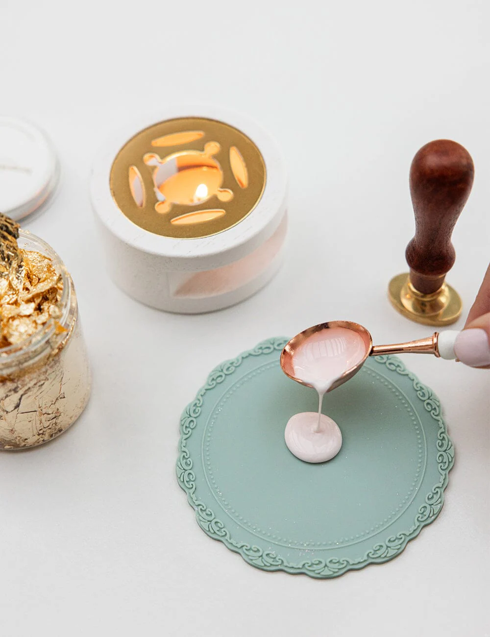 Wax Bead Burner - White - Image 5