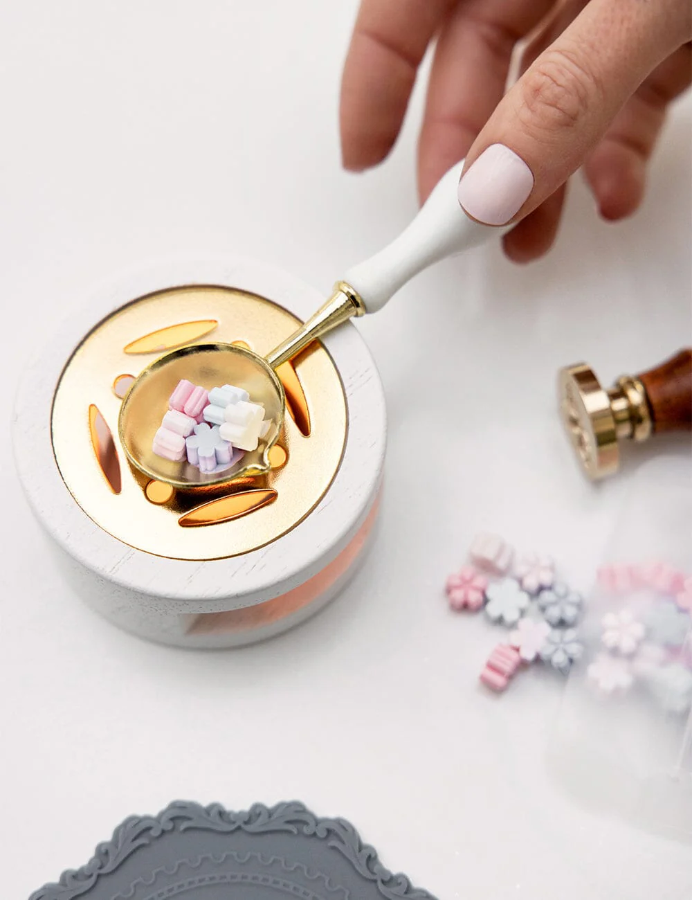 Wax Bead Spoon - White - Image 3