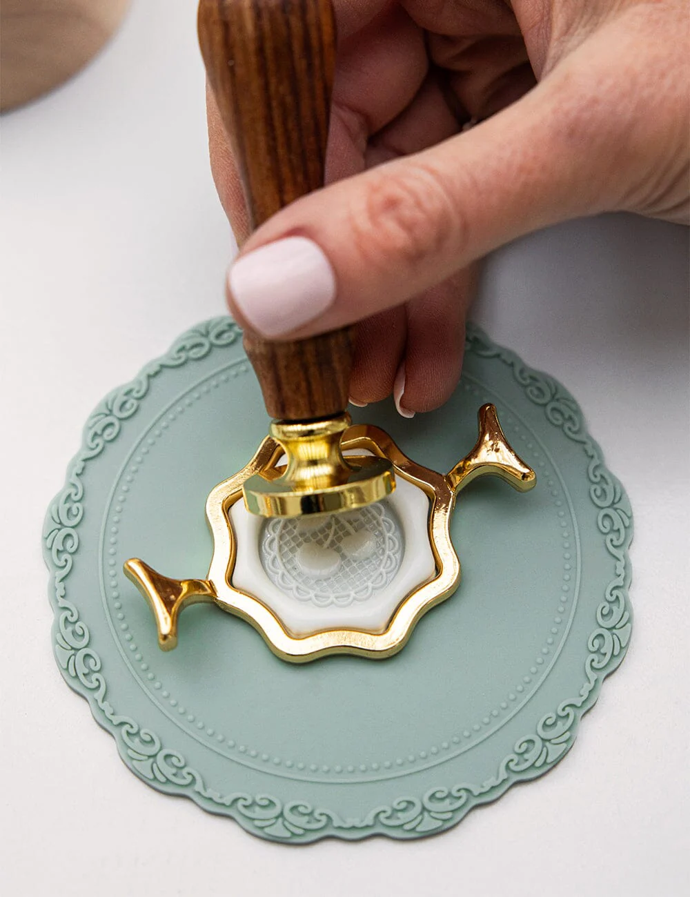 Wax Seal Template - Large Scallop - Image 6