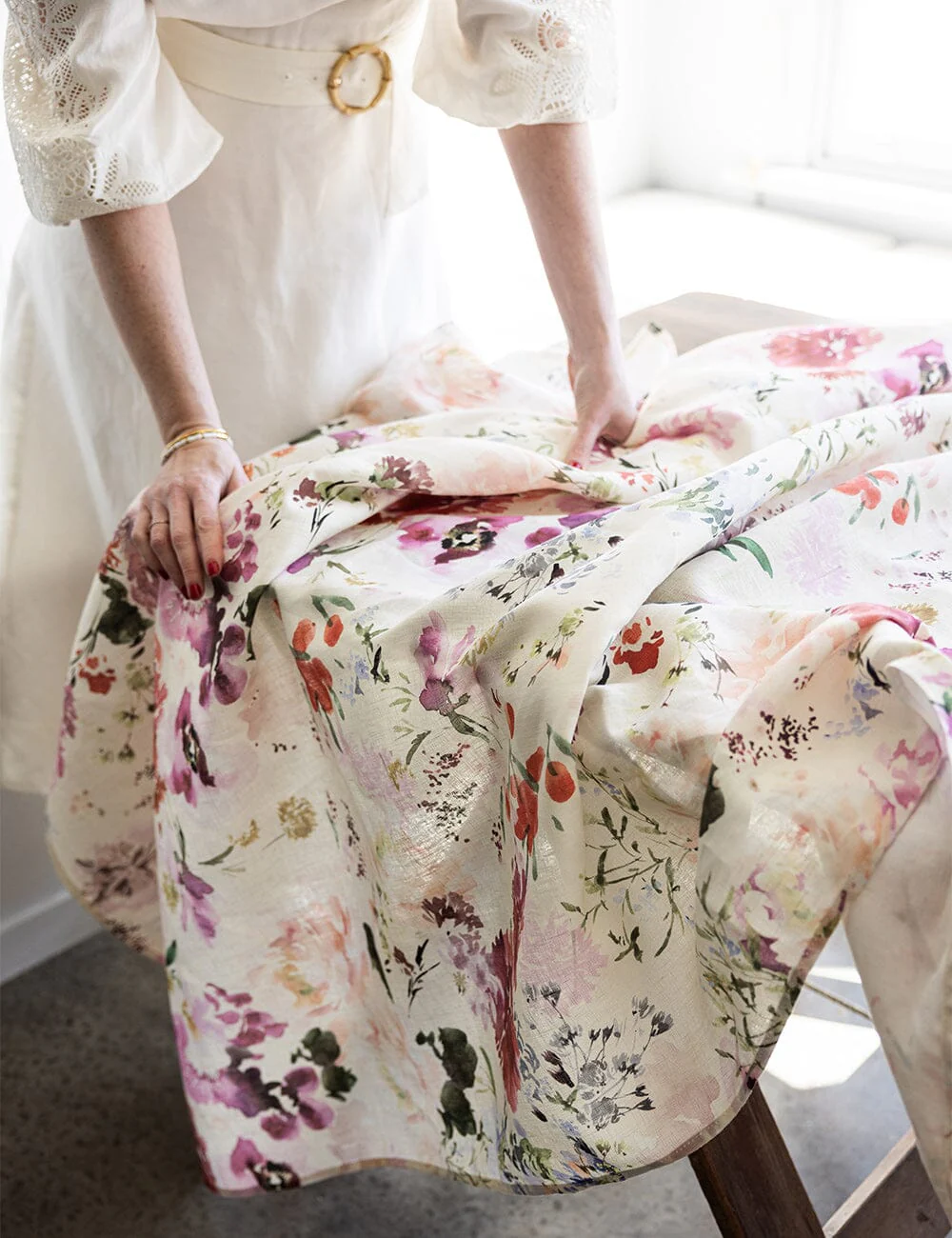 Wildflowers Linen Tablecloth - Image 7